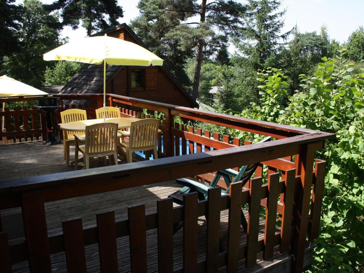 Pretty Chalet In Beaulieu With Private Pool Exterior foto